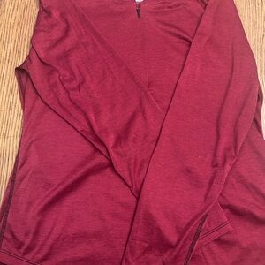 Red Long Sleeve Active Wear Top with thumb holes Size Lg Fits like Medium